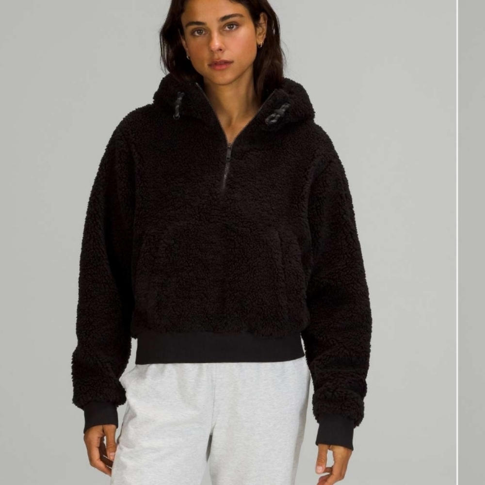 LULULEMON Textured Fleece 1/2‎ Zip Black Womens Size 10